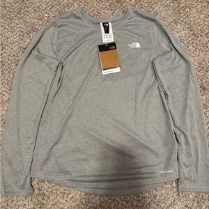North face women’s long sleeve shirt grey medium NWT